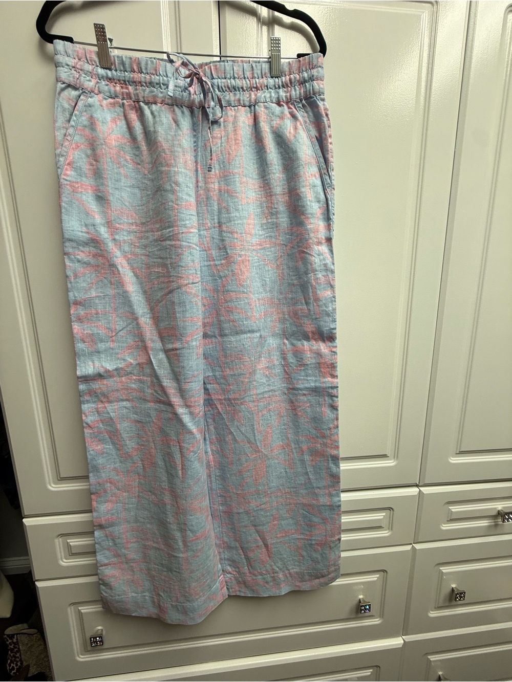 Tommy Bahamas Light Blue Linen Wide Leg Pants with Pink Leaf Print